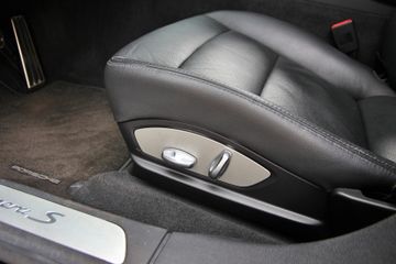 Voertuigafbeelding 26