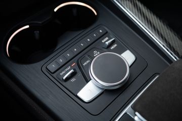 Voertuigafbeelding 36