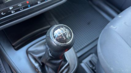 Voertuigafbeelding 11