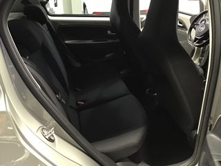 Voertuigafbeelding 16