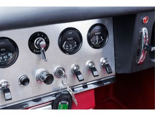 Voertuigafbeelding 32