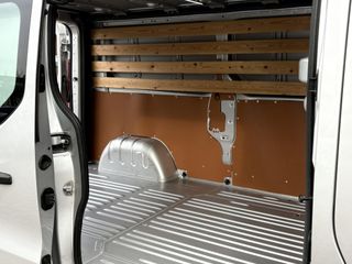 Voertuigafbeelding 9