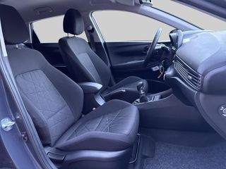 Voertuigafbeelding 12