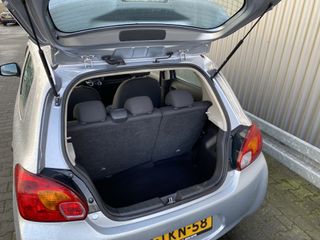 Voertuigafbeelding 12