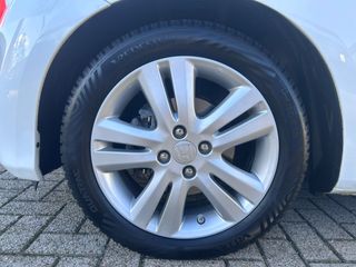 Voertuigafbeelding 17