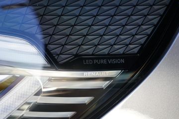 Voertuigafbeelding 8