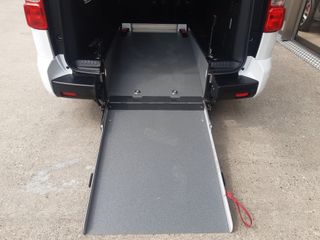 Voertuigafbeelding 11