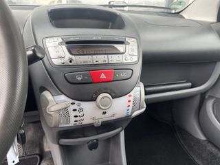 Voertuigafbeelding 12