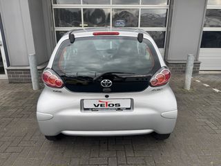 Voertuigafbeelding 4