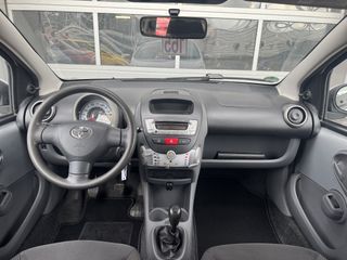 Voertuigafbeelding 6