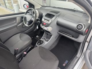 Voertuigafbeelding 7