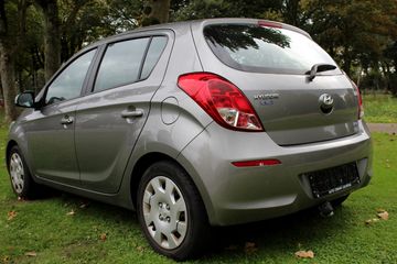 Voertuigafbeelding 2