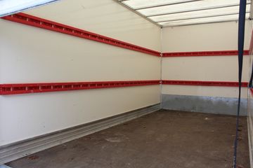 Voertuigafbeelding 9