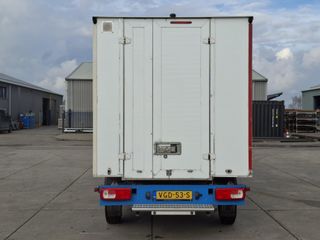 Voertuigafbeelding 3