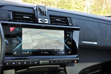 Voertuigafbeelding 10