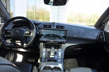 Voertuigafbeelding 7