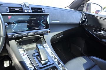 Voertuigafbeelding 9