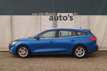 Ford Focus - ZV-099-J - Polisa Lease
