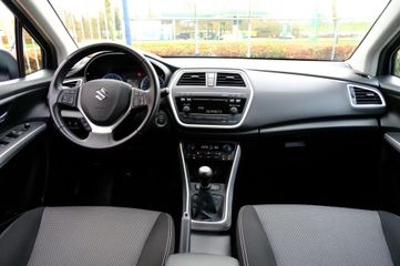 Voertuigafbeelding 11