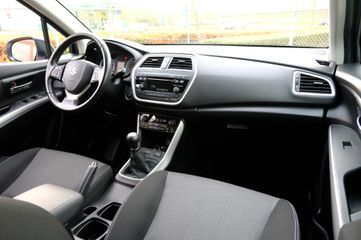 Voertuigafbeelding 4