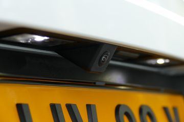 Voertuigafbeelding 6