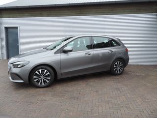 Voertuigafbeelding 2