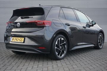 Voertuigafbeelding 4