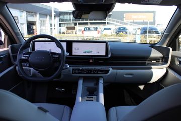 Voertuigafbeelding 13