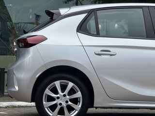 Voertuigafbeelding 16