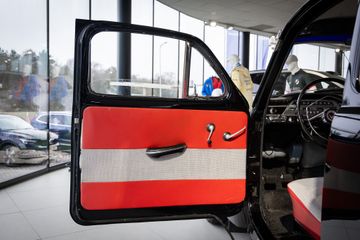 Voertuigafbeelding 9