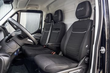 Voertuigafbeelding 12