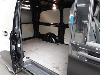 Voertuigafbeelding 32