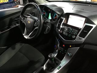 Voertuigafbeelding 25