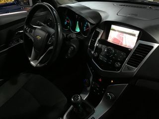 Voertuigafbeelding 26