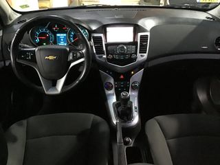 Voertuigafbeelding 32