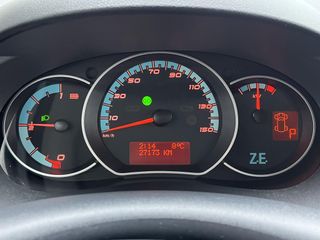 Voertuigafbeelding 13