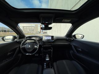 Voertuigafbeelding 2