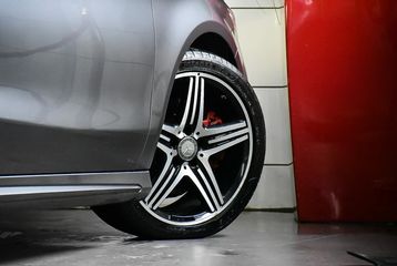 Voertuigafbeelding 19