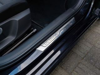 Voertuigafbeelding 34