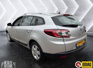 Voertuigafbeelding 4