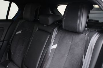 Voertuigafbeelding 13