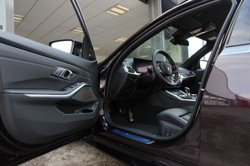 Voertuigafbeelding 30