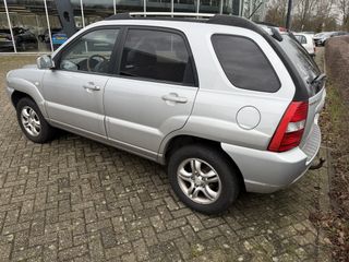 Voertuigafbeelding 3