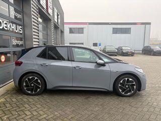 Voertuigafbeelding 4