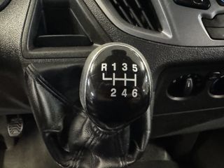 Voertuigafbeelding 9