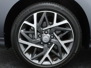 Voertuigafbeelding 8