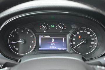 Voertuigafbeelding 11