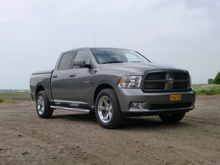 Voertuigafbeelding 1