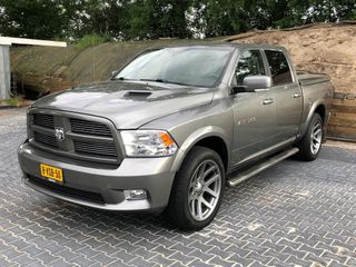 Voertuigafbeelding 3