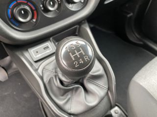 Voertuigafbeelding 33